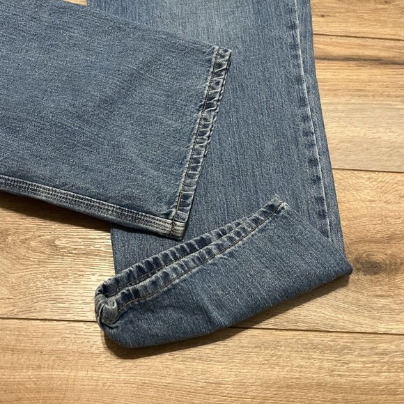 Men's Carhartt Relaxed Fit Straight Denim Jeans SZ 42/30 Blue Cotton B320-990 - Picture 4 of 12